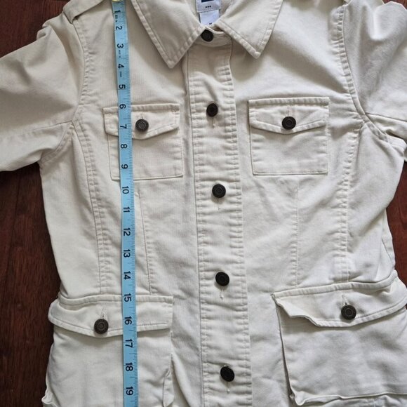 GAP Womens Field Trucker Jacket Sz M Micro Corduroy Khaki Button Down Epaulettes - Picture 4 of 6